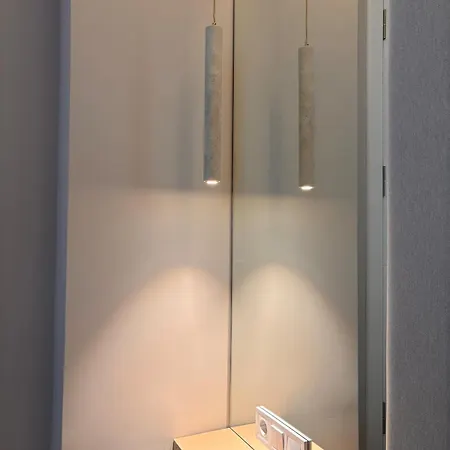 Apartment Aura