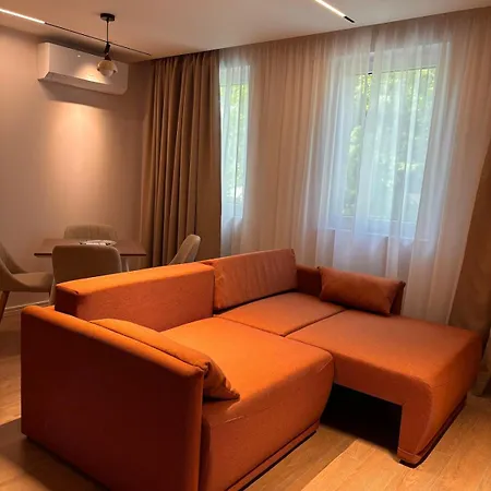 Aura Apartment