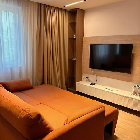 Apartment Aura *